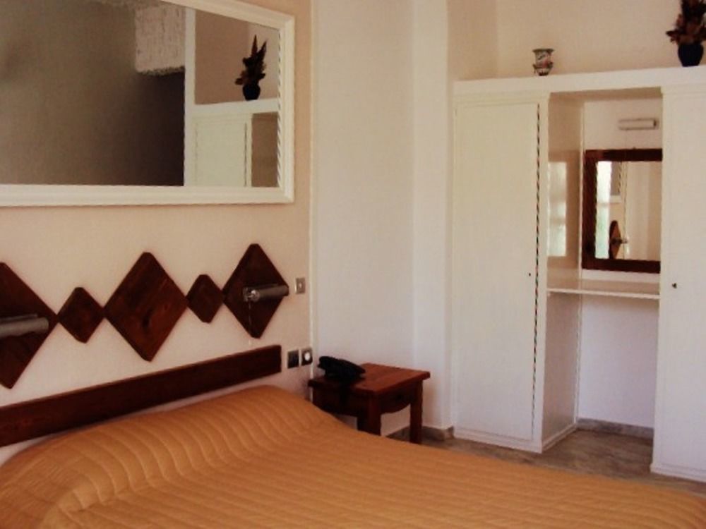 Porto Castello Hotel Fira  Exterior foto